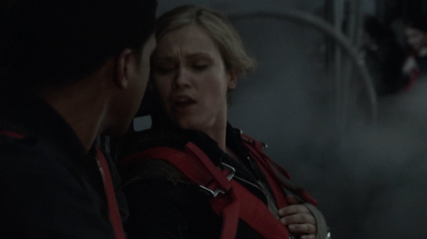 The 100 Season One Episode One Pilot Captures-2321
