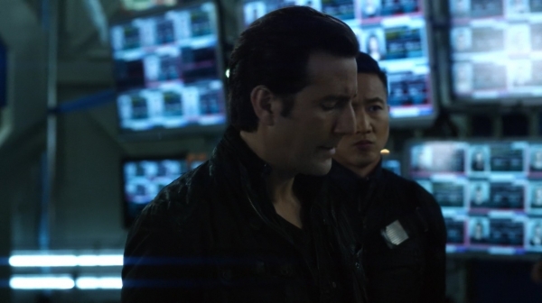 The 100 Season One Episode One Pilot Captures-2302
