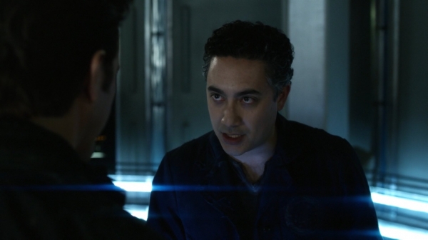 The 100 Season One Episode One Pilot Captures-2298

