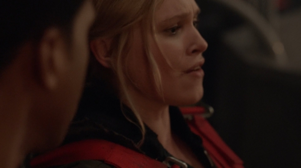 The 100 Season One Episode One Pilot Captures-2294
