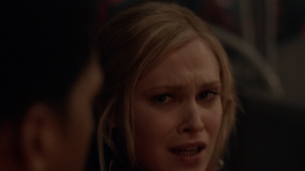 The 100 Season One Episode One Pilot Captures-2292
