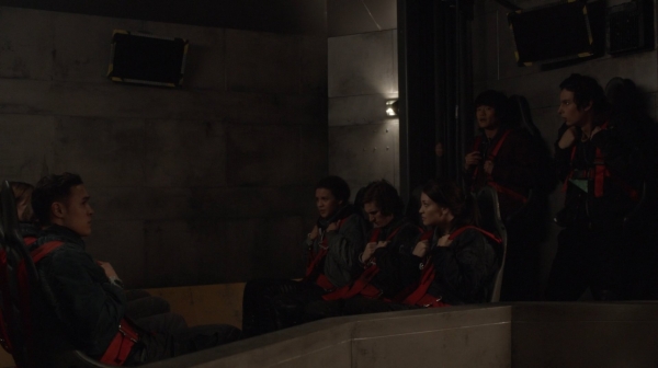 The 100 Season One Episode One Pilot Captures-2281
