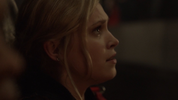 The 100 Season One Episode One Pilot Captures-2269
