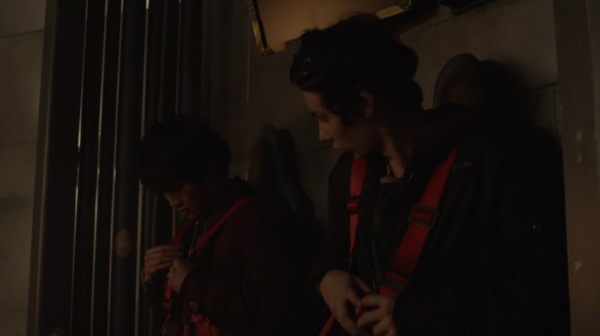 The 100 Season One Episode One Pilot Captures-2263
