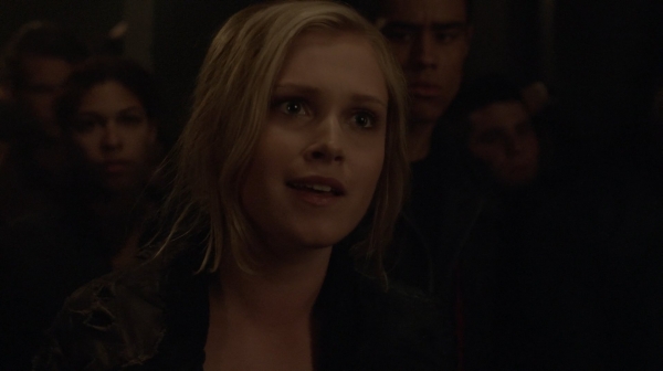 The 100 Season One Episode One Pilot Captures-2239
