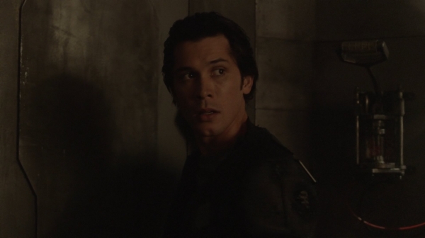 The 100 Season One Episode One Pilot Captures-2234
