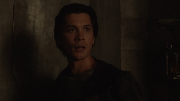 The 100 Season One Episode One Pilot Captures-2227
