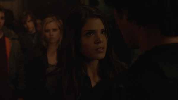 The 100 Season One Episode One Pilot Captures-2204
