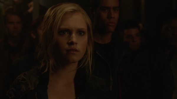 The 100 Season One Episode One Pilot Captures-2201
