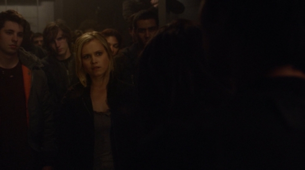 The 100 Season One Episode One Pilot Captures-2195
