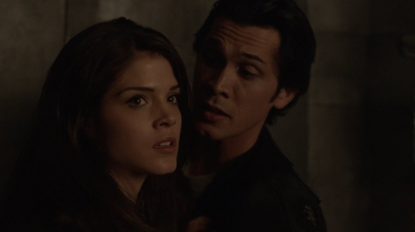 The 100 Season One Episode One Pilot Captures-2185

