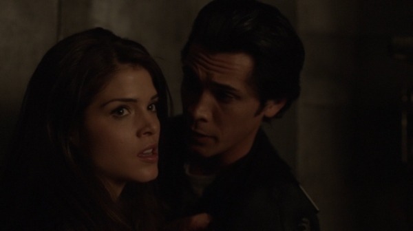 The 100 Season One Episode One Pilot Captures-2183
