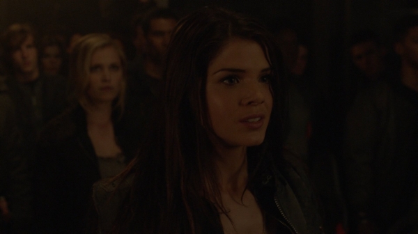 The 100 Season One Episode One Pilot Captures-2170
