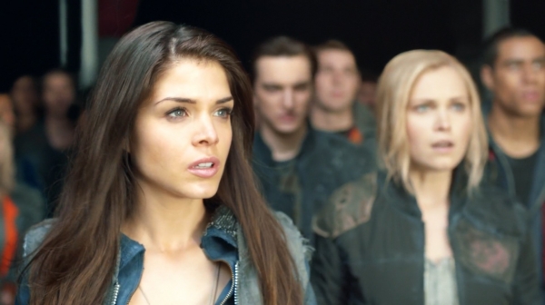The 100 Season One Episode One Pilot Captures-2158
