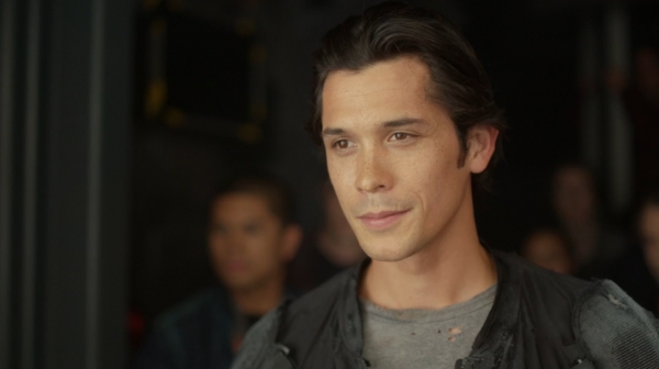 The 100 Season One Episode One Pilot Captures-2131
