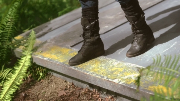 The 100 Season One Episode One Pilot Captures-2128
