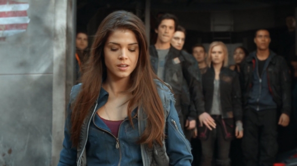 The 100 Season One Episode One Pilot Captures-2124
