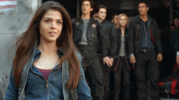 The 100 Season One Episode One Pilot Captures-2119
