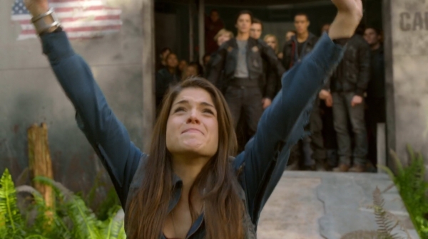 The 100 Season One Episode One Pilot Captures-2107
