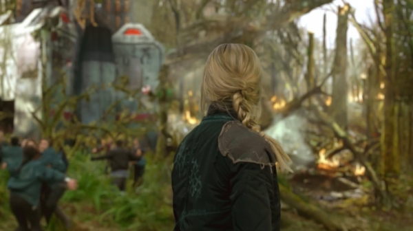 The 100 Season One Episode One Pilot Captures-2080
