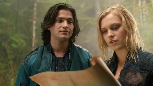 The 100 Season One Episode One Pilot Captures-2044

