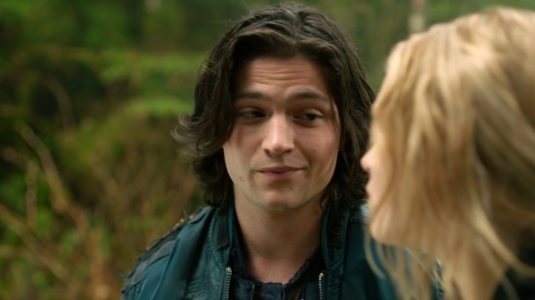 The 100 Season One Episode One Pilot Captures-2037
