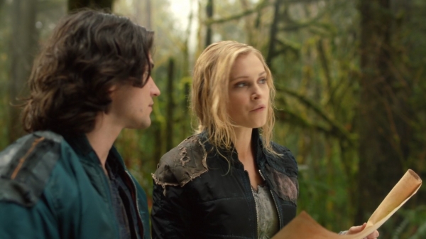The 100 Season One Episode One Pilot Captures-2033
