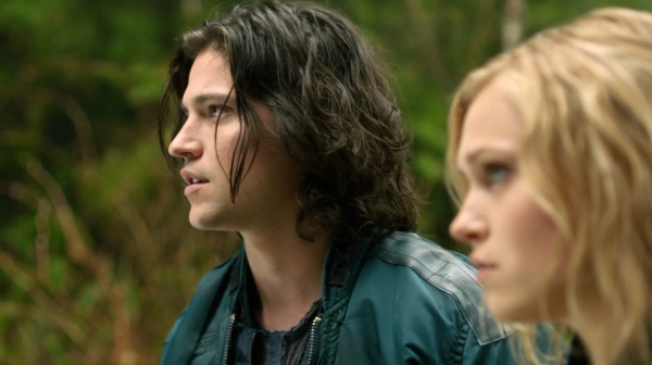 The 100 Season One Episode One Pilot Captures-2018
