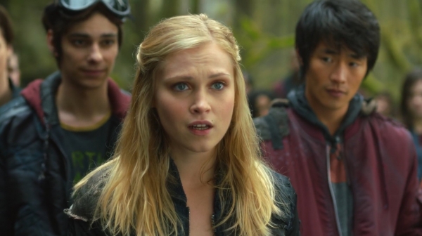 The 100 Season One Episode One Pilot Captures-1885
