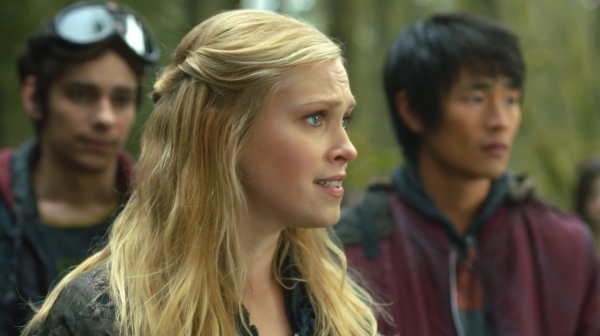 The 100 Season One Episode One Pilot Captures-1880
