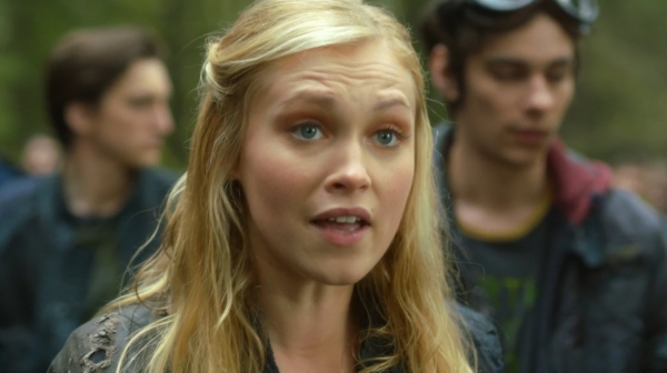 The 100 Season One Episode One Pilot Captures-1870
