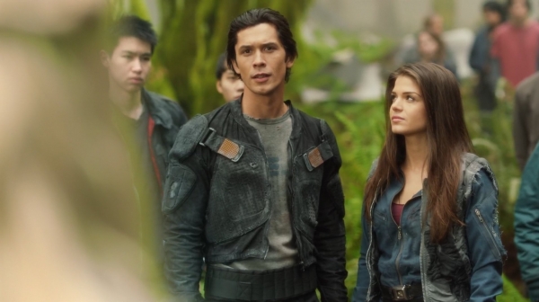 The 100 Season One Episode One Pilot Captures-1863
