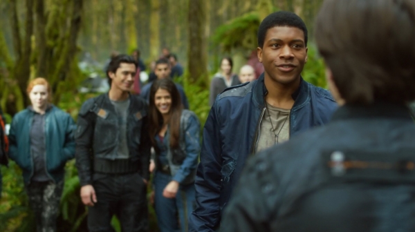 The 100 Season One Episode One Pilot Captures-1850
