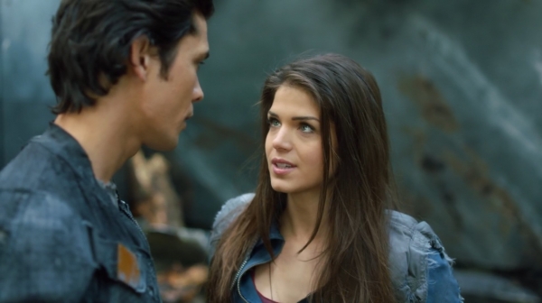 The 100 Season One Episode One Pilot Captures-1808
