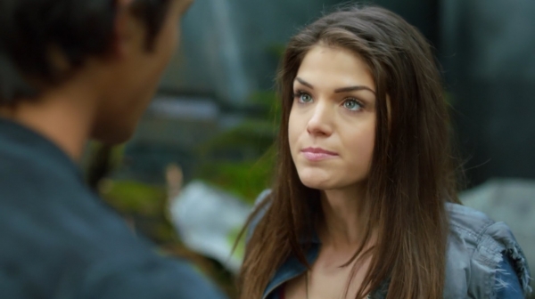 The 100 Season One Episode One Pilot Captures-1799

