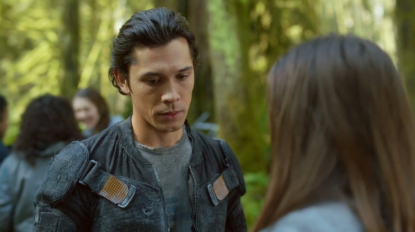 The 100 Season One Episode One Pilot Captures-1794
