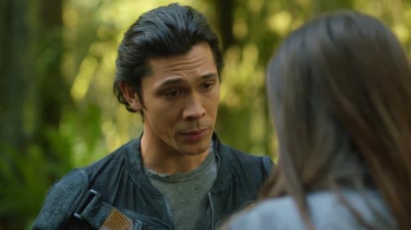 The 100 Season One Episode One Pilot Captures-1787
