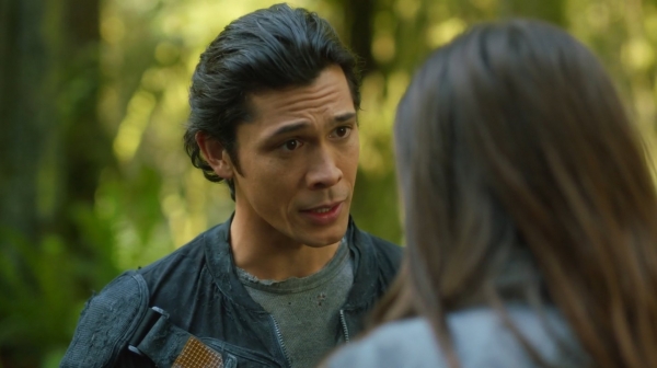 The 100 Season One Episode One Pilot Captures-1786

