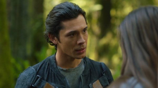 The 100 Season One Episode One Pilot Captures-1780
