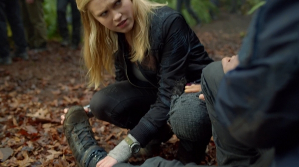 The 100 Season One Episode One Pilot Captures-1771
