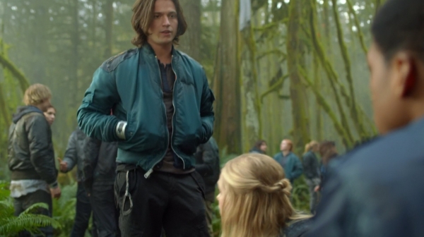 The 100 Season One Episode One Pilot Captures-1767
