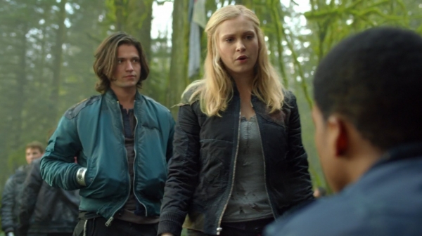 The 100 Season One Episode One Pilot Captures-1761
