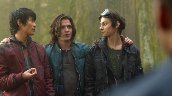 The 100 Season One Episode One Pilot Captures-1749
