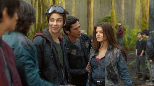 The 100 Season One Episode One Pilot Captures-1746
