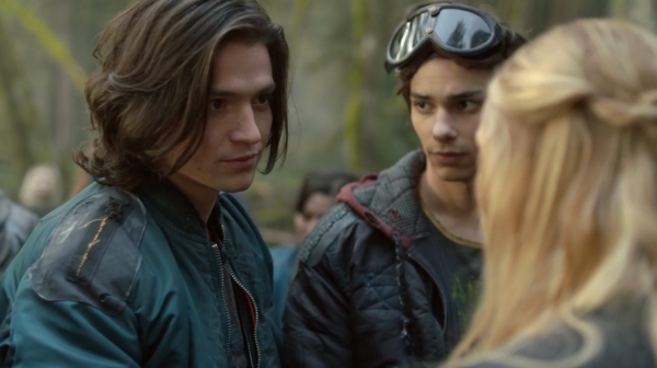The 100 Season One Episode One Pilot Captures-1738
