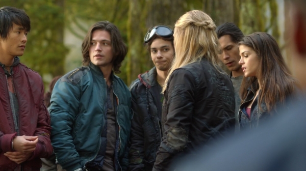 The 100 Season One Episode One Pilot Captures-1713

