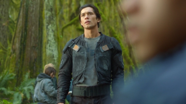 The 100 Season One Episode One Pilot Captures-1690

