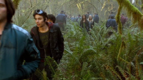 The 100 Season One Episode One Pilot Captures-1686
