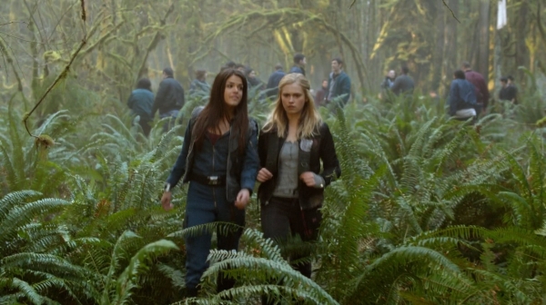 The 100 Season One Episode One Pilot Captures-1680
