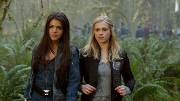 The 100 Season One Episode One Pilot Captures-1677
